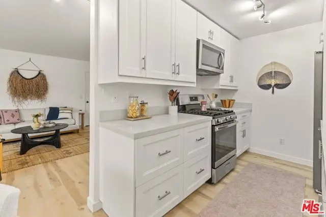 3325 Bagley Avenue #105, Los Angeles, CA 90034 - #1