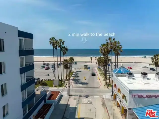 10 20th Avenue, Venice, CA 90291 - #2