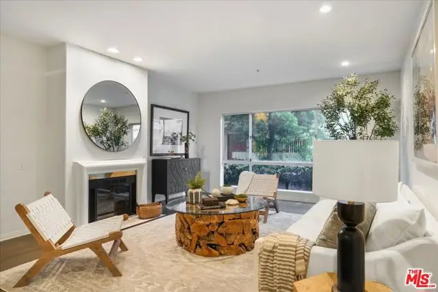 11855 Goshen Avenue #104, Los Angeles, CA 90049 - #2