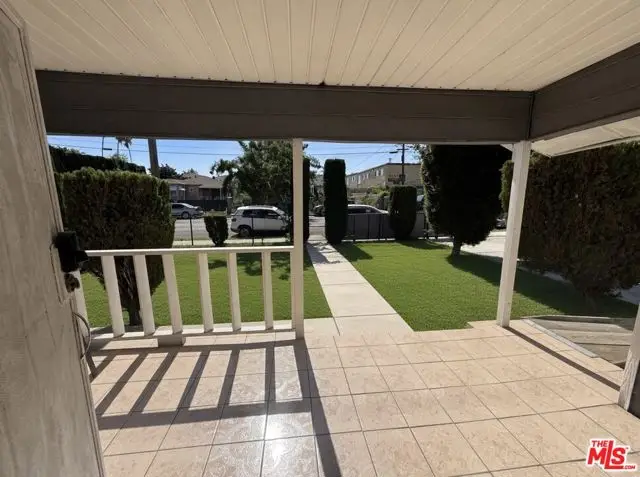 1101 W 110th Street, Los Angeles, CA 90044 - #3