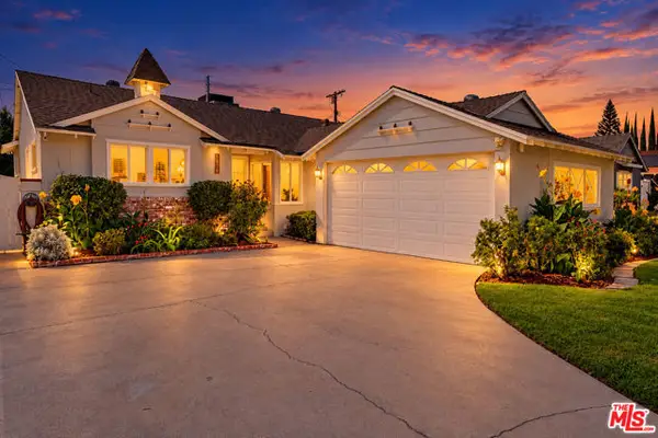 13960 Leadwell Street, Van Nuys (los Angeles), CA 91405