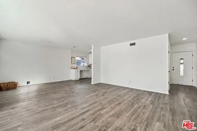 13960 Leadwell Street, Van Nuys, CA 91405 - #3
