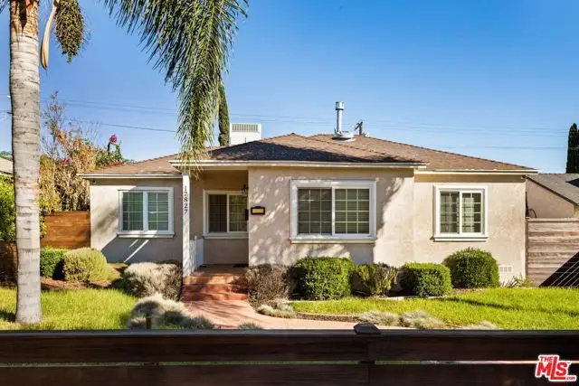 17827 Burbank Boulevard, Encino, CA 91316 - #2