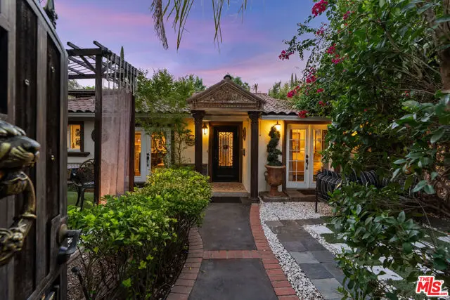 17419 Cohasset Street, Van Nuys, CA 91406 - #2