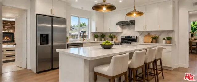 8450 Melvin Avenue, Northridge, CA 91324 - #3