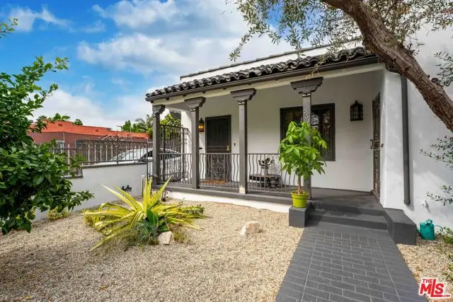 535 N Poinsettia Place, Los Angeles, CA 90036 - #1