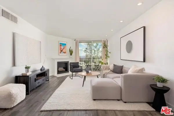 8530 Holloway Drive #422, West Hollywood, CA 90069