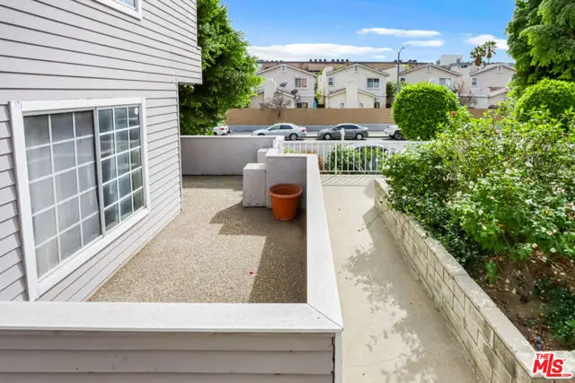 20235 Keswick Street #7, Winnetka, CA 91306 - #3