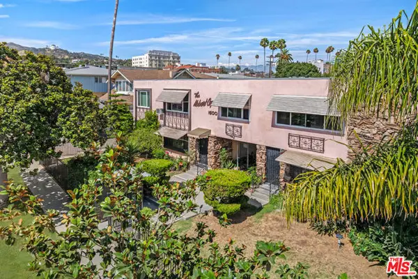 1600 N Hobart Boulevard #15, Los Angeles, CA 90027