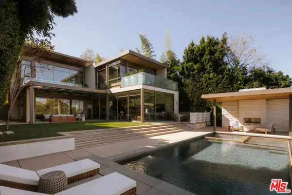 456 N Carmelina Avenue, Los Angeles, CA 90049