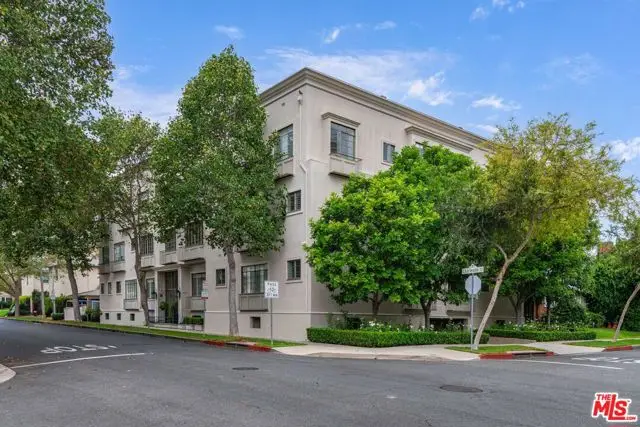 9601 Charleville Boulevard #5, Beverly Hills, CA 90212 - #2