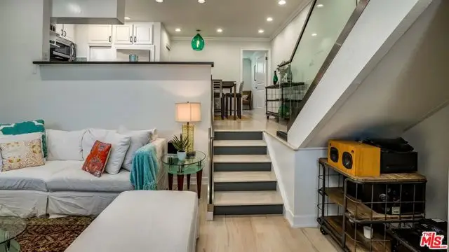 1144 17th Street #11, Santa Monica, CA 90403 - #3