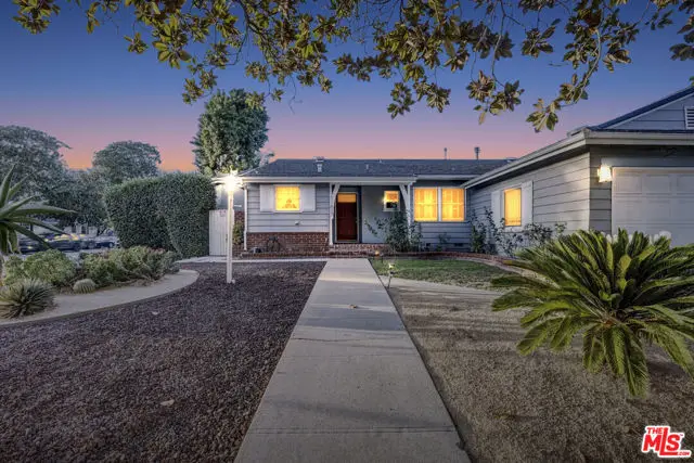 11637 Charnock Road, Los Angeles, CA 90066 - #2