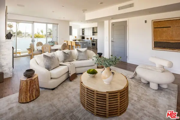 11979 Walnut Lane #3, Los Angeles, CA 90025
