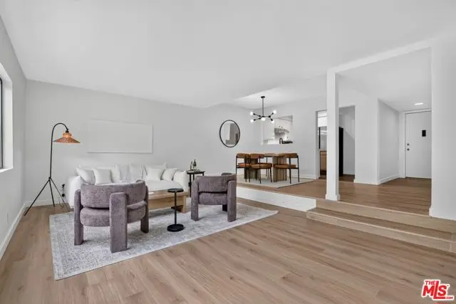 4700 Natick Avenue #205, Sherman Oaks, CA 91403 - #3