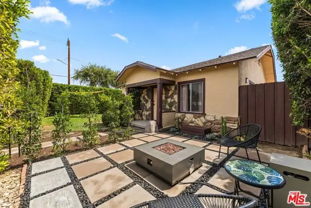 11202 Emelita Street, North Hollywood, CA 91601 - #3