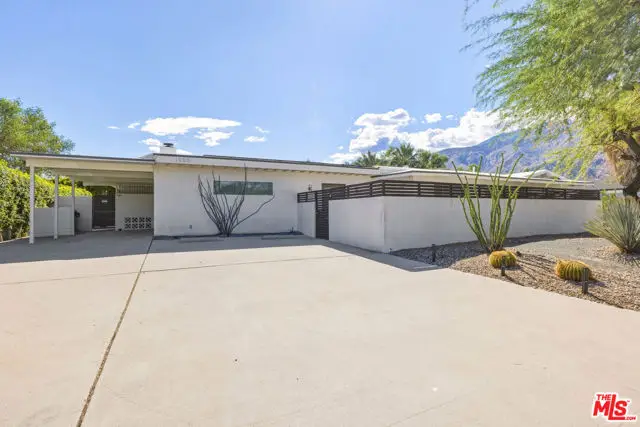 1055 E Racquet Club Road, Palm Springs, CA 92262 - #1