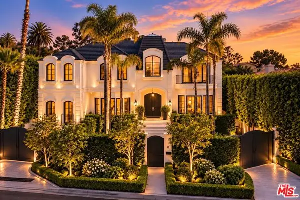 8 Oakmont Drive, Los Angeles, CA 90049