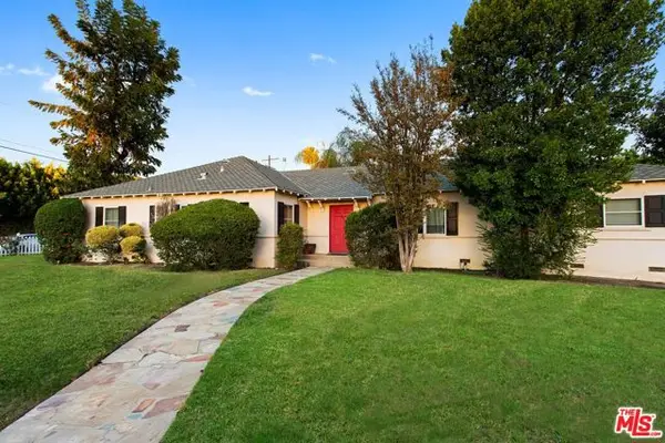 5450 Radford Avenue, Valley Village, CA 91607