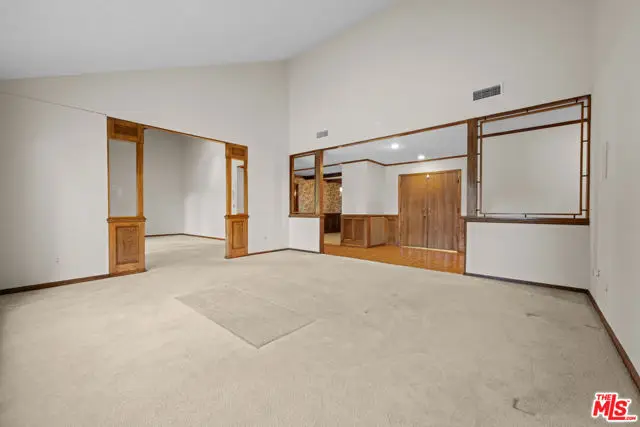 3914 Corbin Avenue, Tarzana, CA 91356 - #3