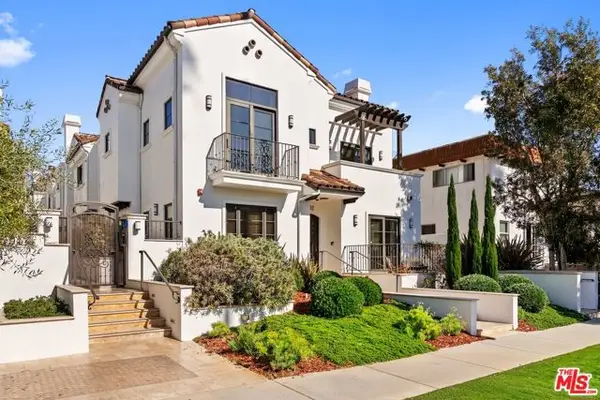 917 19th Street #102, Santa Monica, CA 90403