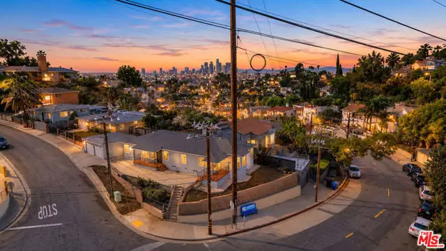 3656 Pomeroy Street, Los Angeles, CA 90063 - #2