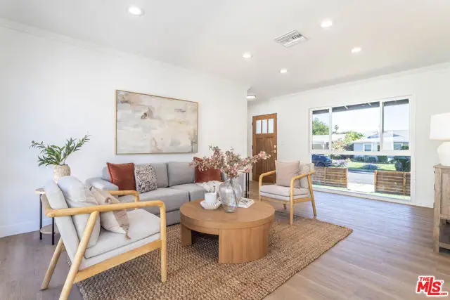 14365 Berg Street, Sylmar, CA 91342 - Image #1