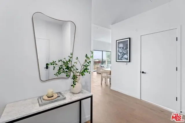 904 S New Hampshire Avenue #PH-1, Los Angeles, CA 90006 - Image #3