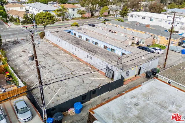 2338 Ocean Park Boulevard, Santa Monica, CA 90405 - Image #3