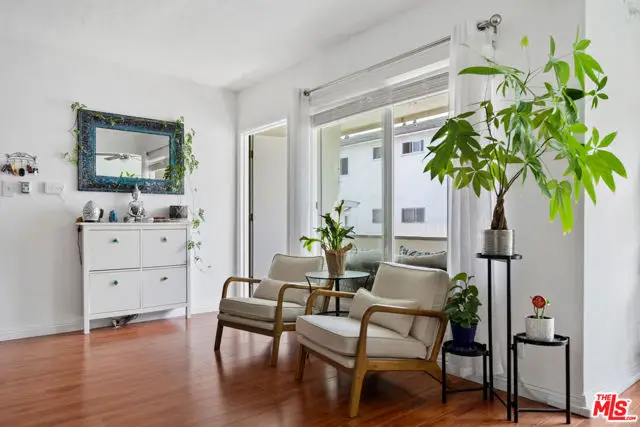 2621 Centinela Avenue #16, Santa Monica, CA 90405 - Image #3
