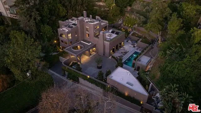 11968 Brentridge Drive, Los Angeles, CA 90049 - Image #2