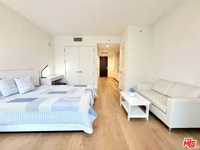 877 Francisco Street #617, Los Angeles, CA 90017 - Image #3