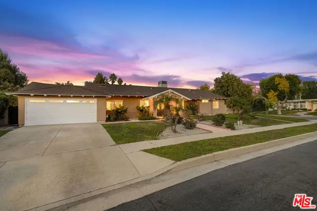 23001 Lita Place, Woodland Hills, CA 91364 - Image #3