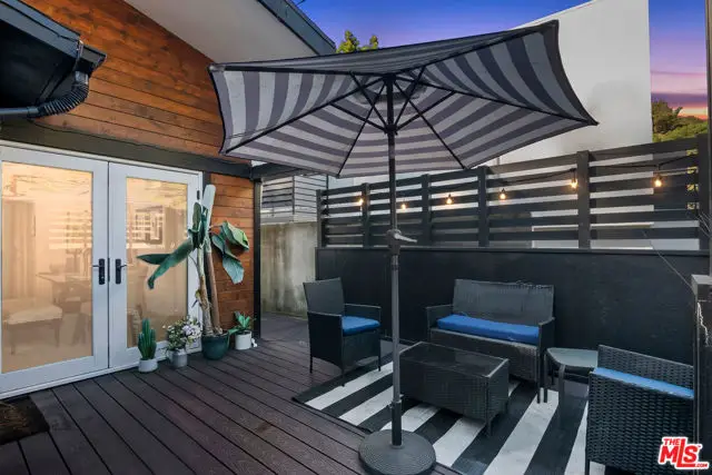 1653 N Beverly Glen Boulevard, Los Angeles, CA 90077 - Image #3