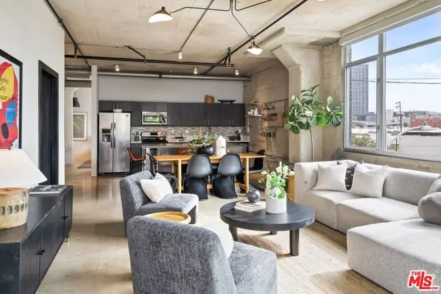 825 E 4th Street #310, Los Angeles, CA 90013 - Image #3