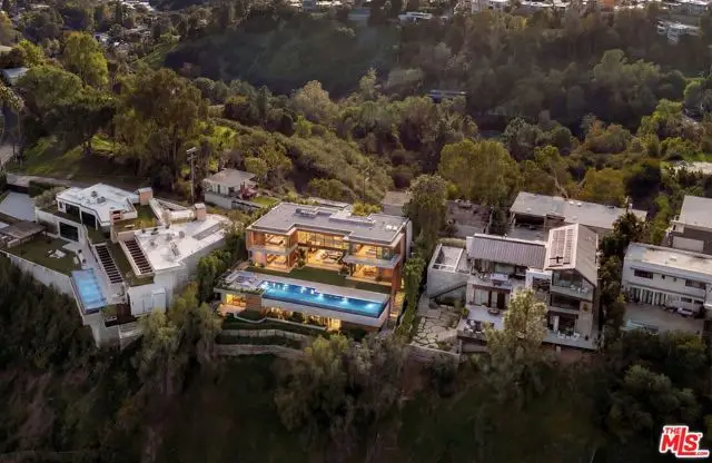 1128 N Tigertail Road, Los Angeles, CA 90049 - Image #1