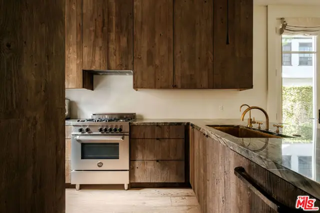 956 5th Street #C, Santa Monica, CA 90403 - Image #1