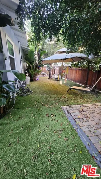 11123 Cumpston Street, North Hollywood, CA 91601 - Image #2