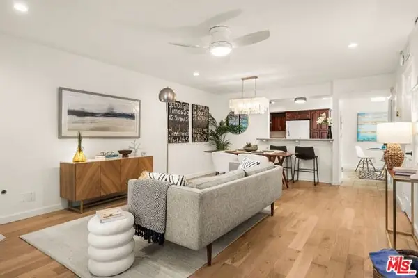 10700 Bloomfield Street #3, North Hollywood (los Angeles), CA 91602