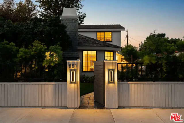 851 Dickson Street, Marina Del Rey, CA 90292 - Image #3