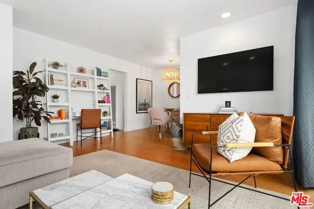 2431 3rd Street #9, Santa Monica, CA 90405 - Image #2