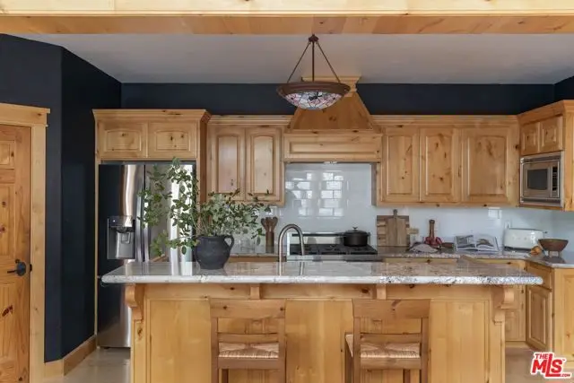 265 Garden Drive, Lake Arrowhead, CA 92352 - Image #2