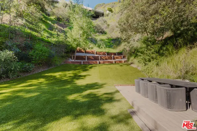 10443 Corfu Lane, Los Angeles, CA 90077 - Image #2