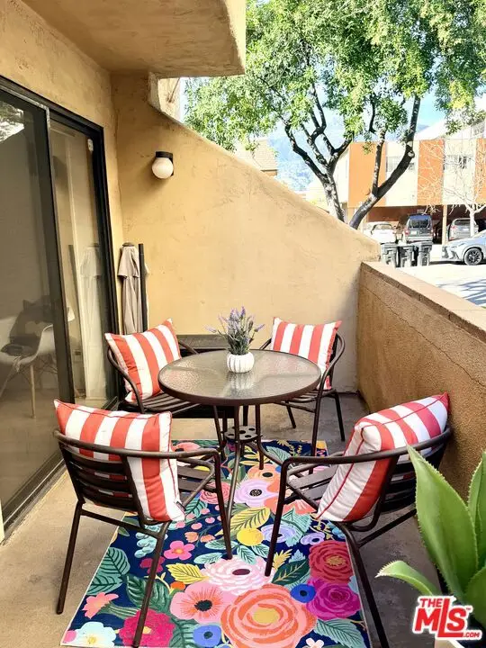 350 Burchett Street #101, Glendale, CA 91203 - #3