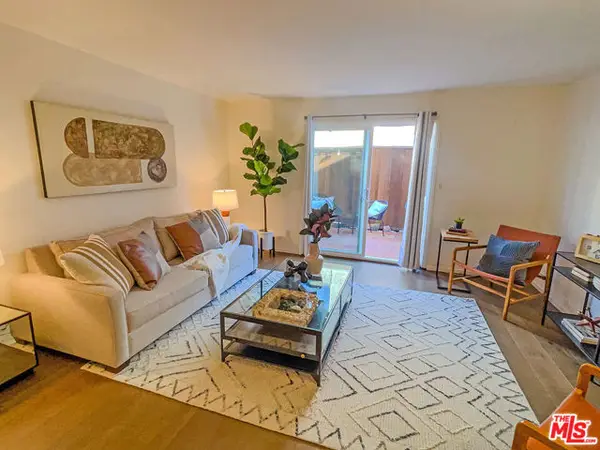 2624 Kansas Avenue #11, Santa Monica, CA 90404
