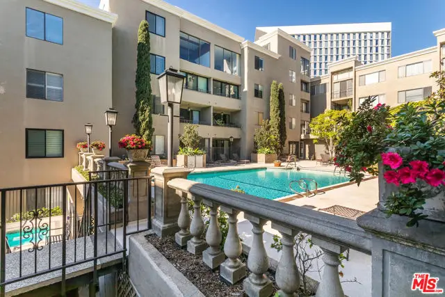 8455 Fountain Avenue #414, West Hollywood, CA 90069 - #3