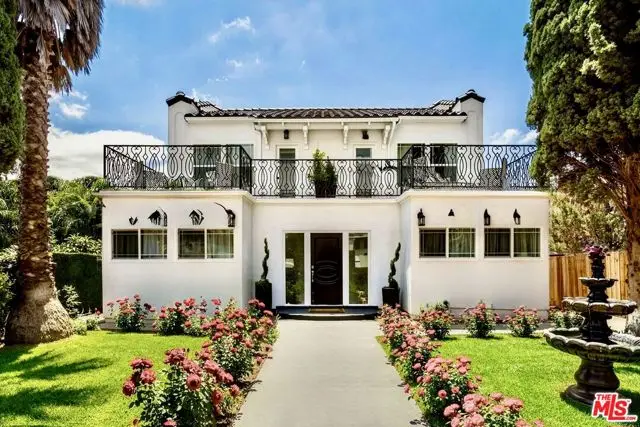 6110 N De Longpre Avenue, Los Angeles, CA 90028 - Image #1