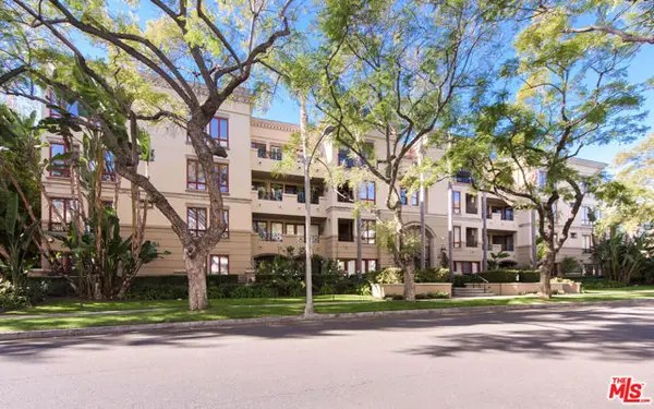 411 N Oakhurst Drive #305, Beverly Hills, CA 90210