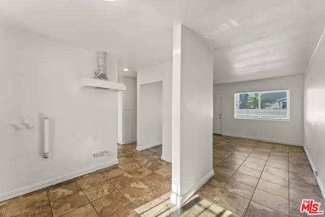 1030 E 21st Street, Long Beach, CA 90806 - Image #3