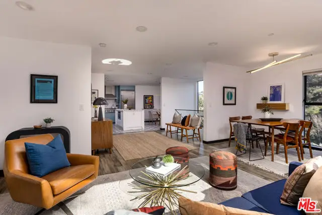 3760 Avenida Del Sol, Studio City, CA 91604 - Image #3